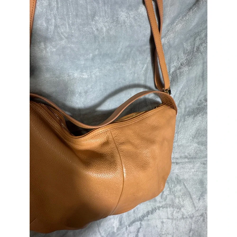 Tory‎ Burch Tan Pebbled Leather Hobo Shoulder Bag Crossbody with Dust Bag large